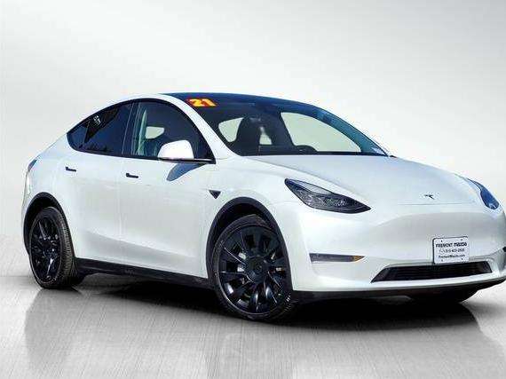 TESLA MODEL Y 2021 5YJYGDEE9MF095658 image TESLA MODEL Y 2021 5YJYGDEE9MF095658 image
